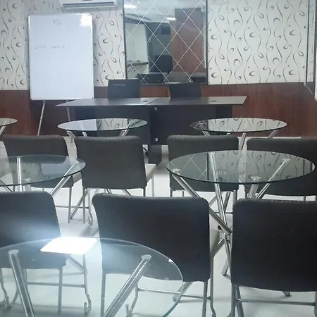Hotel Silver Leaf, Noida-3